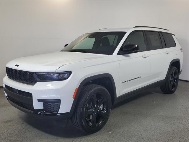 2025 Jeep Grand Cherokee GRAND CHEROKEE L ALTITUDE X 4X2