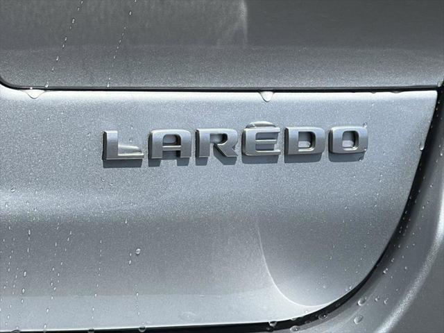 2025 Jeep Grand Cherokee GRAND CHEROKEE L LAREDO 4X4