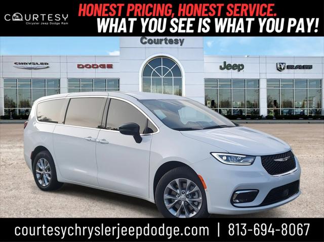 2025 Chrysler Pacifica PACIFICA SELECT AWD