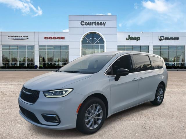 2025 Chrysler Pacifica PACIFICA SELECT AWD