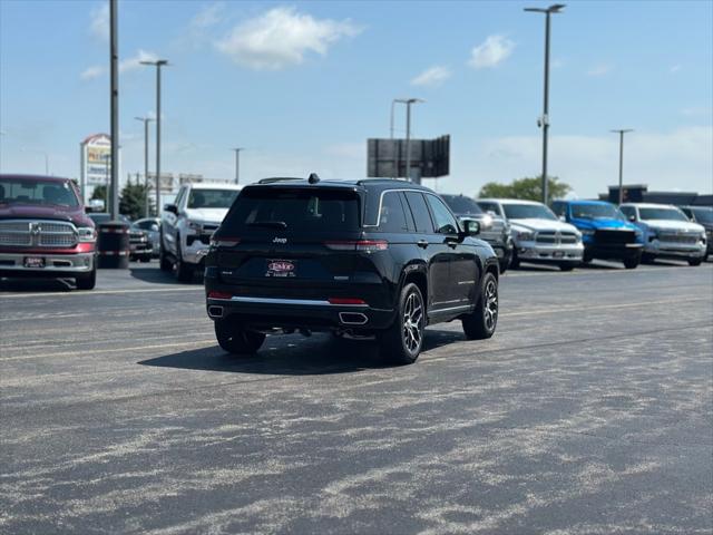 2025 Jeep Grand Cherokee GRAND CHEROKEE SUMMIT RESERVE 4X4