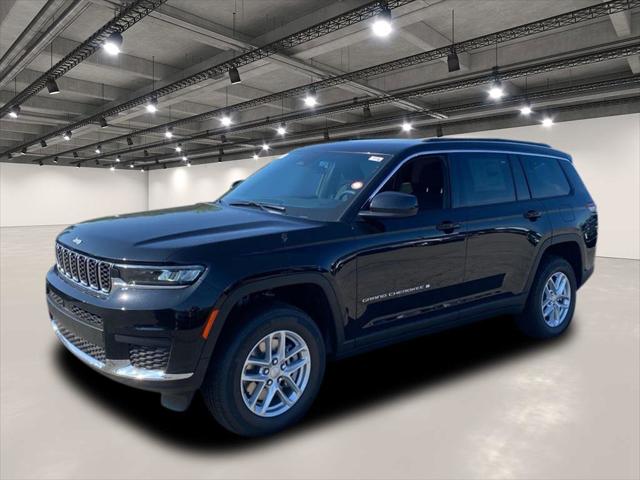 2025 Jeep Grand Cherokee GRAND CHEROKEE L LAREDO X 4X4