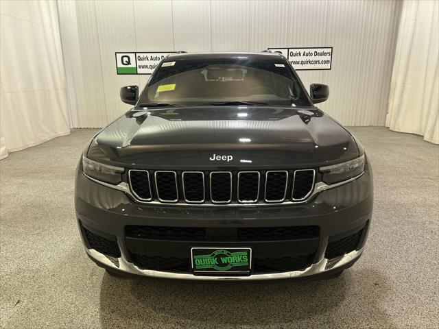 2025 Jeep Grand Cherokee GRAND CHEROKEE L LAREDO X 4X4