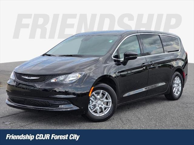 2025 Chrysler Voyager VOYAGER LX