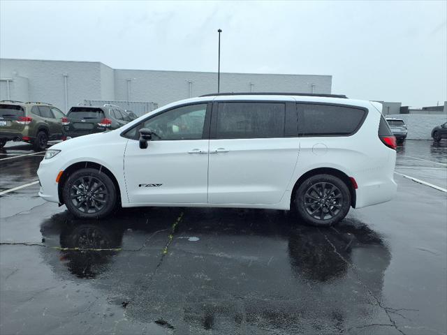 2025 Chrysler Pacifica PACIFICA SELECT