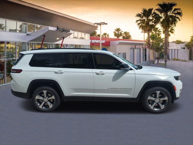 2025 Jeep Grand Cherokee GRAND CHEROKEE L LIMITED 4X2