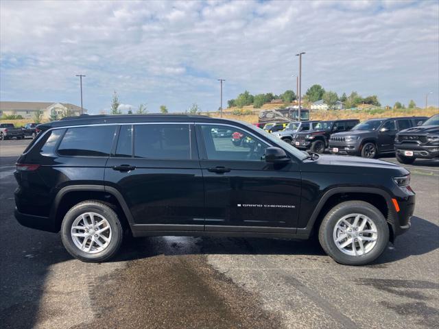 2025 Jeep Grand Cherokee GRAND CHEROKEE L LAREDO X 4X4 2025 Jeep Grand Cherokee GRAND CHEROKEE L LAREDO X 4X4