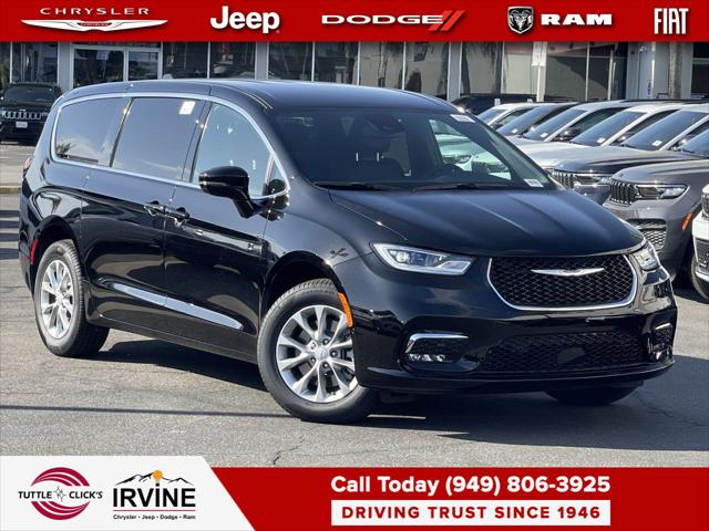 2025 Chrysler Pacifica PACIFICA SELECT AWD
