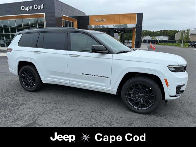 2025 Jeep Grand Cherokee GRAND CHEROKEE L SUMMIT 4X4