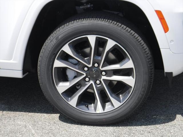 2025 Jeep Grand Cherokee GRAND CHEROKEE OVERLAND 4X4