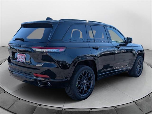 2025 Jeep Grand Cherokee GRAND CHEROKEE SUMMIT RESERVE 4X4