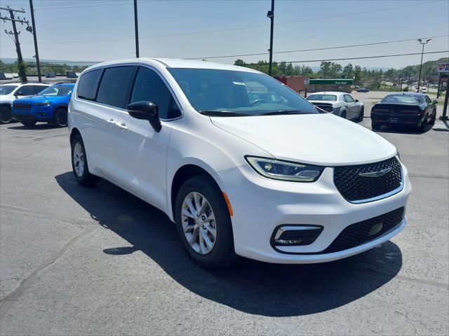 2025 Chrysler Pacifica PACIFICA SELECT AWD