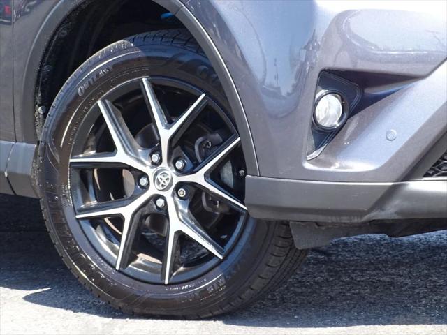2016 Toyota RAV4 SE