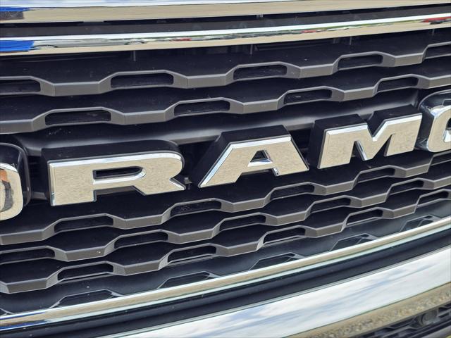 2022 RAM 1500 Big Horn Crew Cab 4x2 57 Box