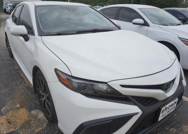 2023 Toyota Camry SE Nightshade Edition