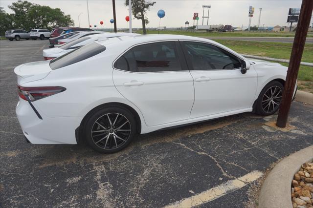 2023 Toyota Camry SE Nightshade Edition