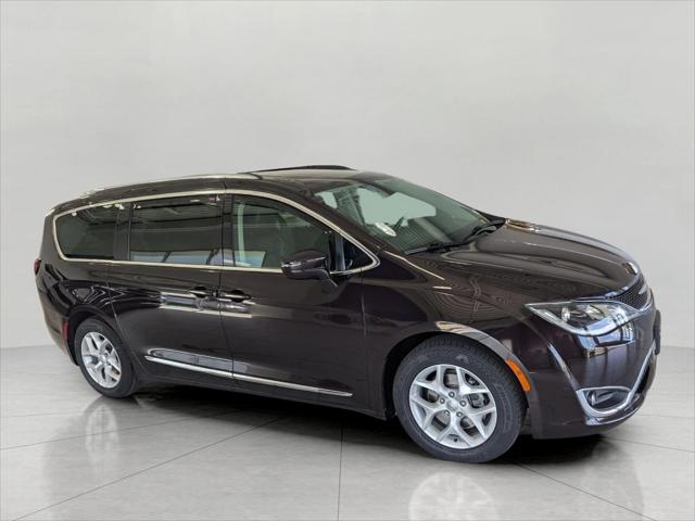 2018 Chrysler Pacifica Touring-L Plus