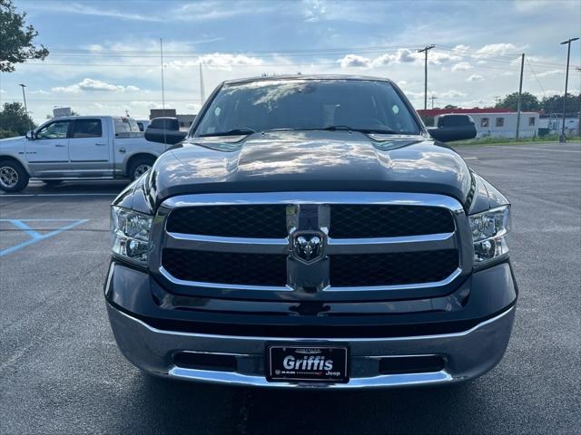 2023 RAM 1500 Classic SLT Crew Cab 4x4 57 Box