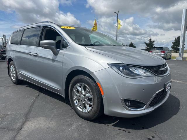2020 Chrysler Pacifica Touring L