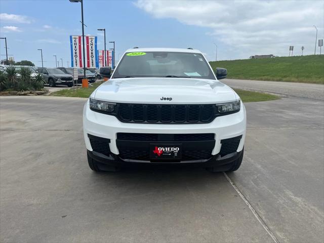 2023 Jeep Grand Cherokee L Altitude 4x2