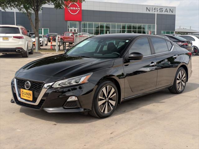 2022 Nissan Altima SV FWD
