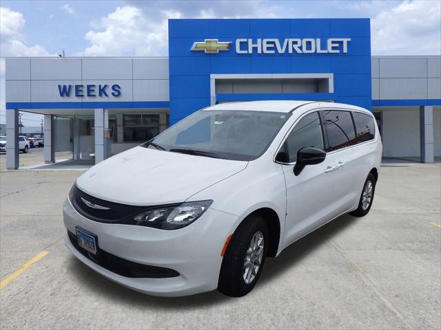 2025 Chrysler Voyager LX 2025 Chrysler Voyager LX