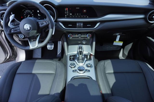 2025 Alfa Romeo Stelvio STELVIO AWD