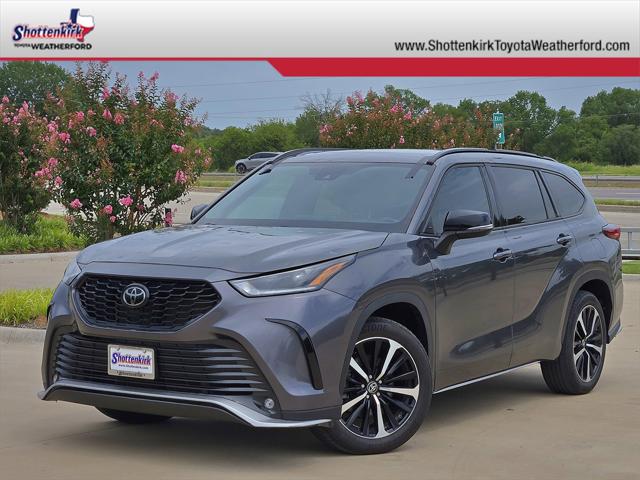 2022 Toyota Highlander XSE