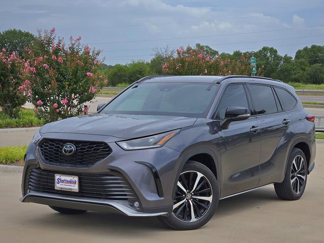 2022 Toyota Highlander XSE