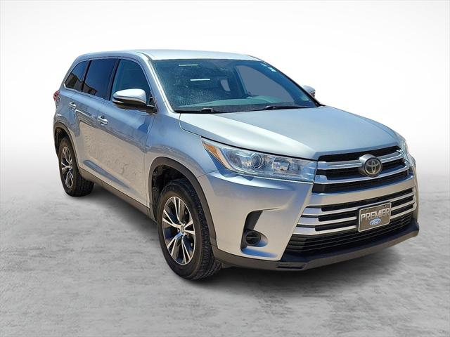 2019 Toyota Highlander LE