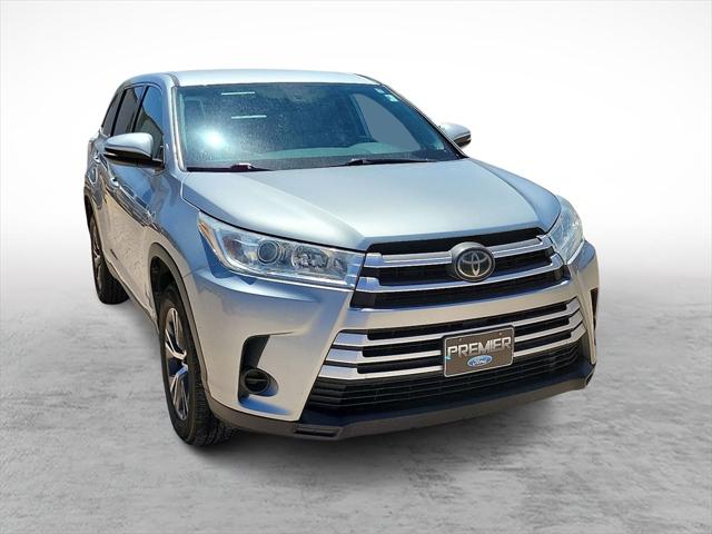 2019 Toyota Highlander LE