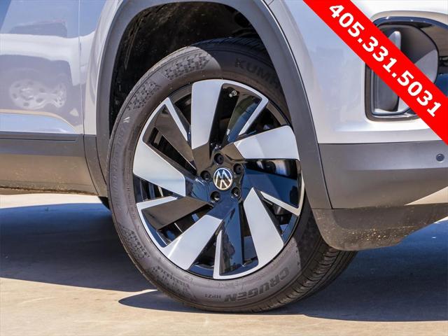 2024 Volkswagen Atlas Cross Sport 2.0T SE w/Technology
