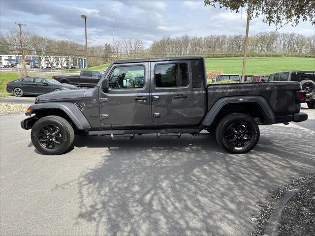 2022 Jeep Gladiator Sport S 4x4