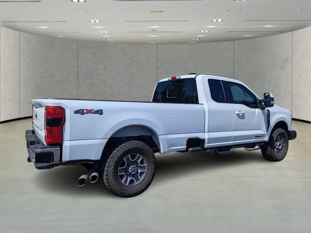 2023 Ford F-350 LARIAT