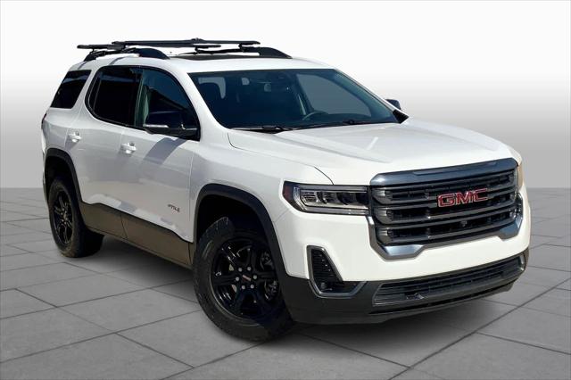 2023 GMC Acadia AWD AT4