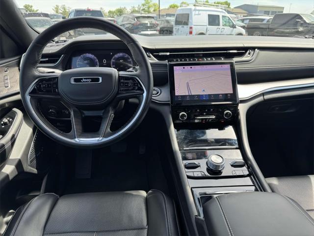 2022 Jeep Grand Cherokee Overland 4x4