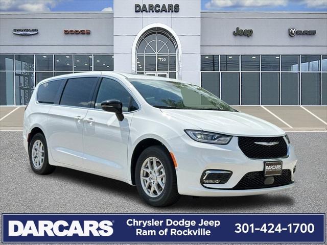 2025 Chrysler Pacifica PACIFICA SELECT