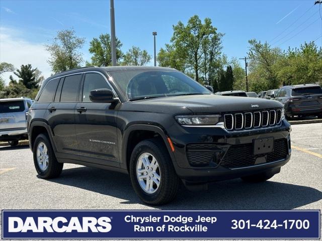 2025 Jeep Grand Cherokee GRAND CHEROKEE LAREDO 4X4