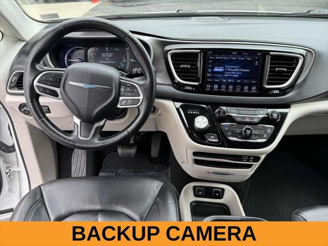 2020 Chrysler Pacifica Hybrid Touring L