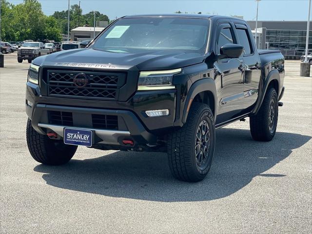 2022 Nissan Frontier Crew Cab PRO-X 4x2