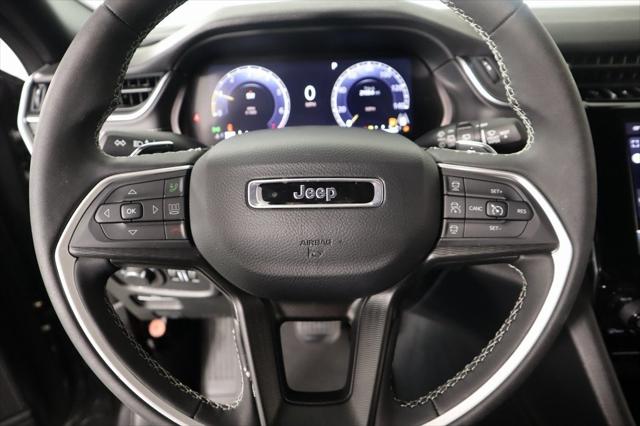 2024 Jeep Grand Cherokee L Laredo 4x2