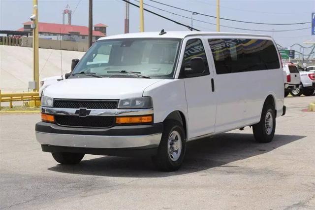 2020 Chevrolet Express Passenger RWD 3500 Extended Wheelbase LT