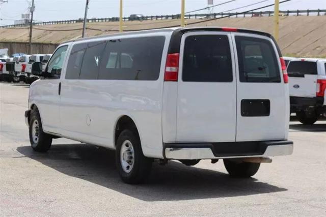 2020 Chevrolet Express Passenger RWD 3500 Extended Wheelbase LT