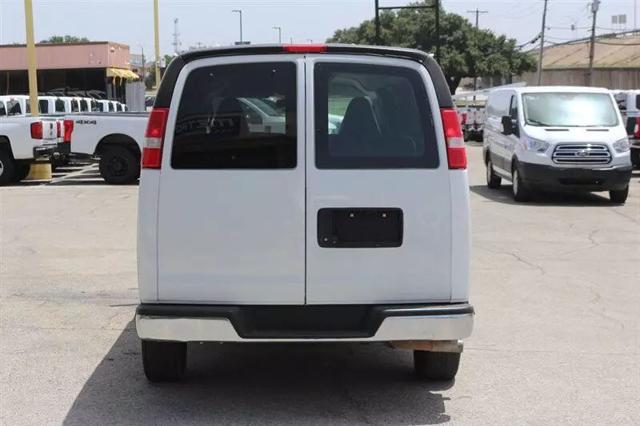 2020 Chevrolet Express Passenger RWD 3500 Extended Wheelbase LT