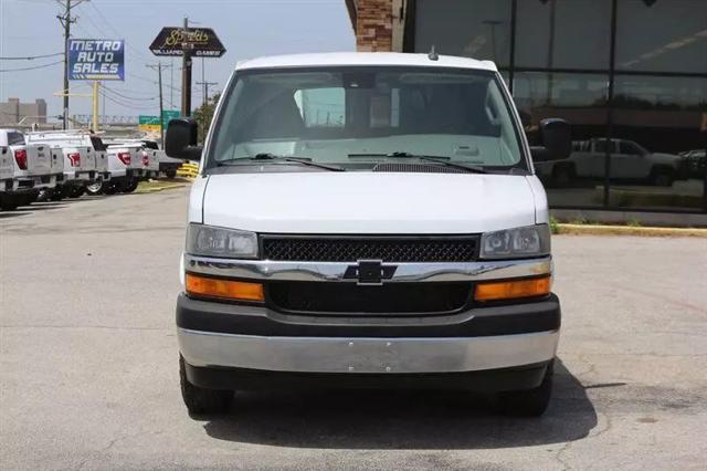 2020 Chevrolet Express Passenger RWD 3500 Extended Wheelbase LT