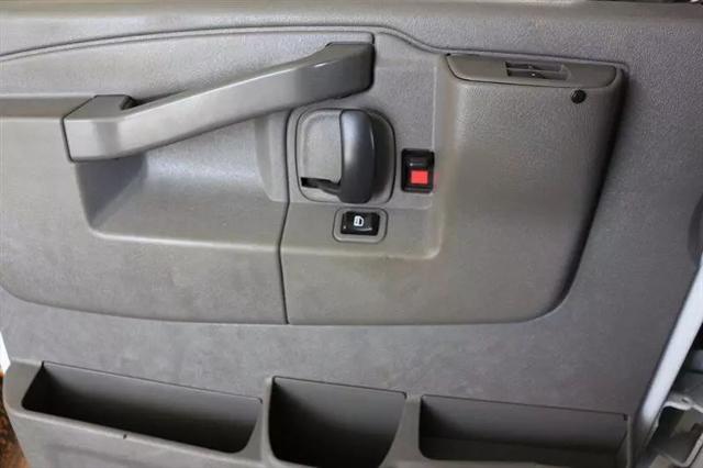 2020 Chevrolet Express Passenger RWD 3500 Extended Wheelbase LT