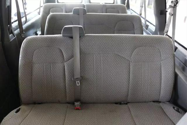 2020 Chevrolet Express Passenger RWD 3500 Extended Wheelbase LT