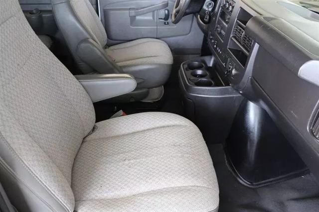 2020 Chevrolet Express Passenger RWD 3500 Extended Wheelbase LT