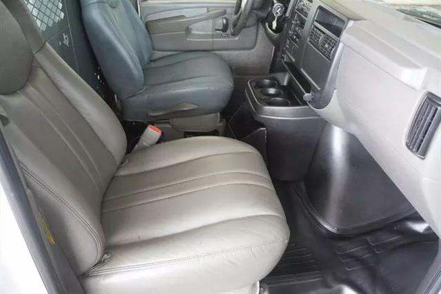 2004 Chevrolet Express Van