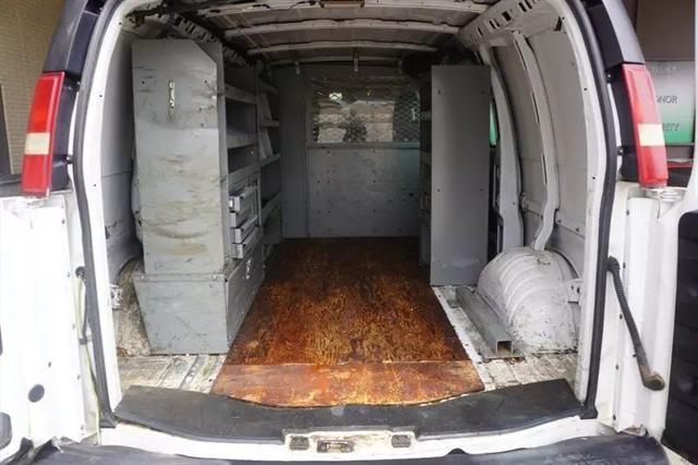2004 Chevrolet Express Van